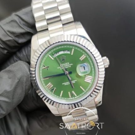 Rolex Saat Day Date 41mm Roma Rakamlı Yeşil Kadran Tırtıklı Bezel