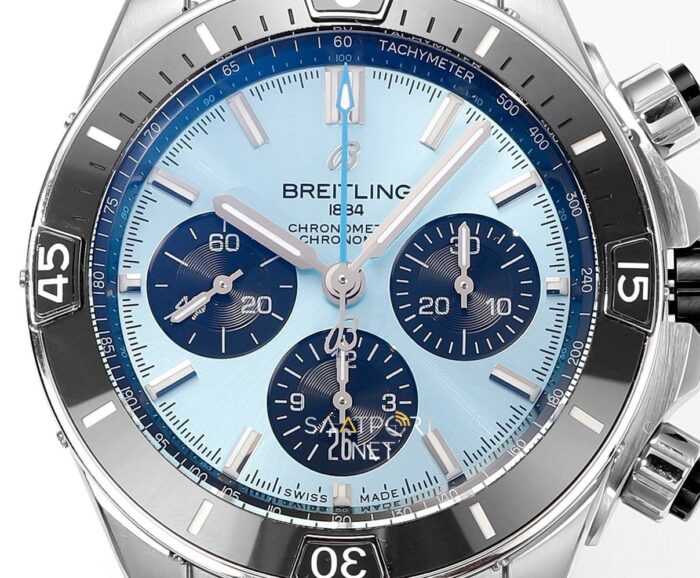 BREITLING CHRONOMAT B01 42 UB0134101C1U1